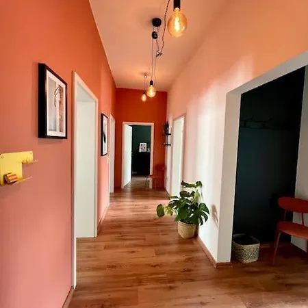 Daire Atelier Noe Rose- Kunstvoll Wohnen - Wunderbares Fruehstueck Moeglich - Ruhig Und Nah Am Zentrum -