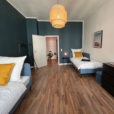 Апартаменты Atelier Noe Rose- Kunstvoll Wohnen - Wunderbares Fruehstueck Moeglich - Ruhig Und Nah Am Zentrum - *