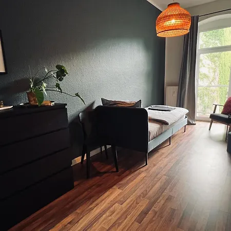 Atelier Noé Rosé- Kunstvoll Wohnen - Wunderbares Frühstück Möglich - Ruhig Und Nah Am Zentrum - Apartment