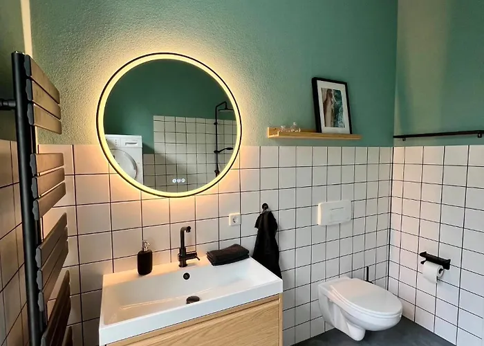 Atelier Noe Rose- Kunstvoll Wohnen - Wunderbares Fruehstueck Moeglich - Ruhig Und Nah Am Zentrum - Апартаменты *